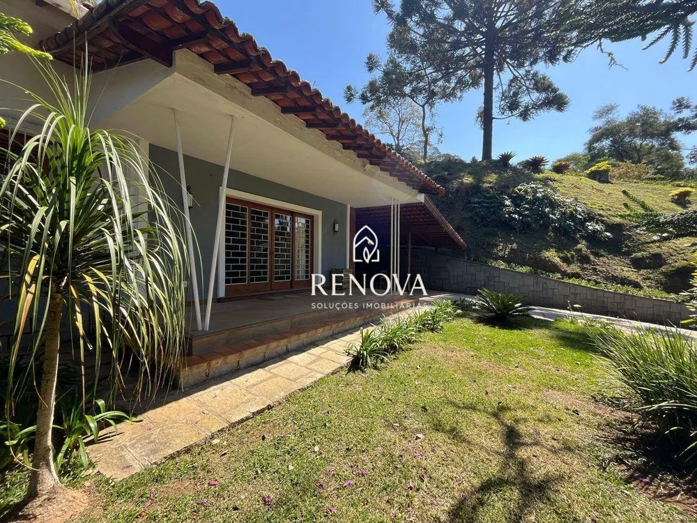 Casa, 3 quartos, 174 m² - Foto 1