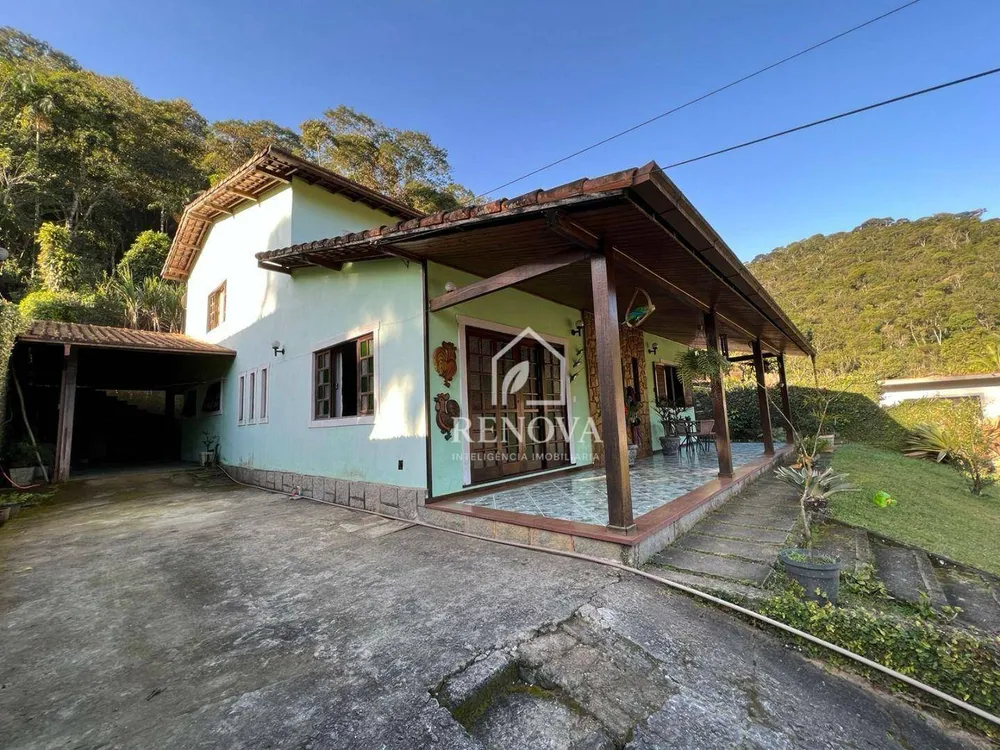 Casa, 5 quartos, 200 m² - Foto 1