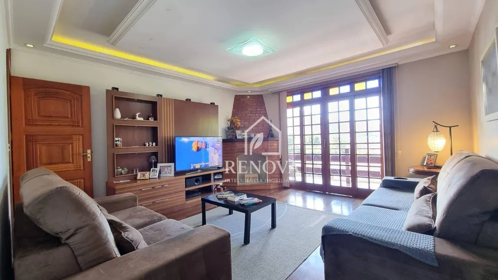 Casa, 4 quartos, 99 m² - Foto 1