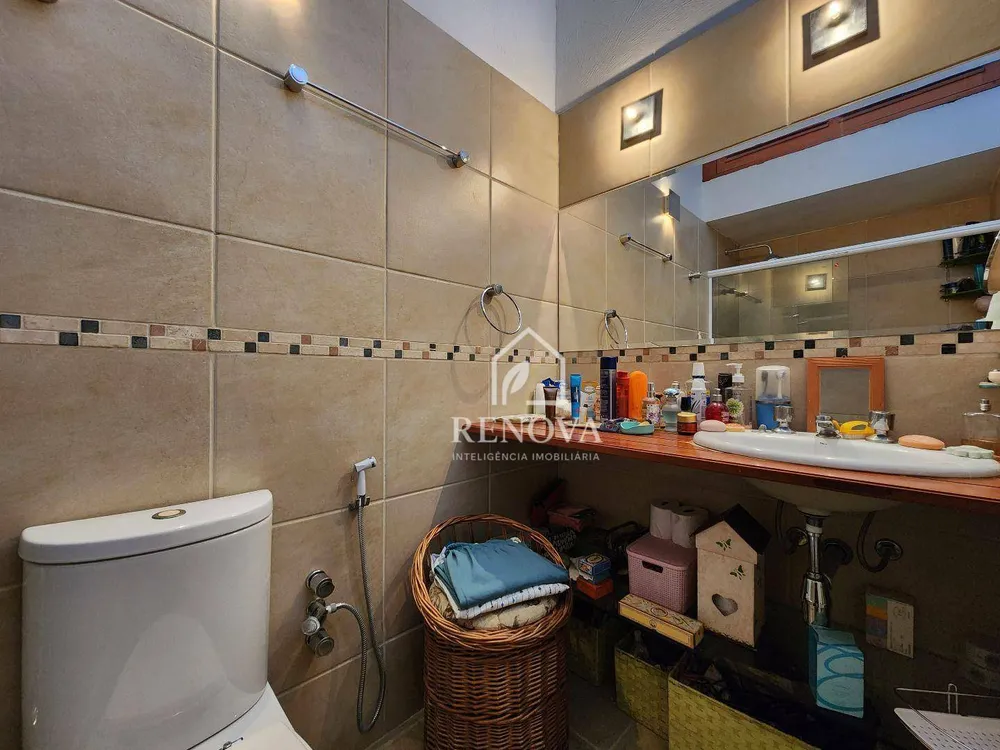Casa, 4 quartos, 269 m² - Foto 26
