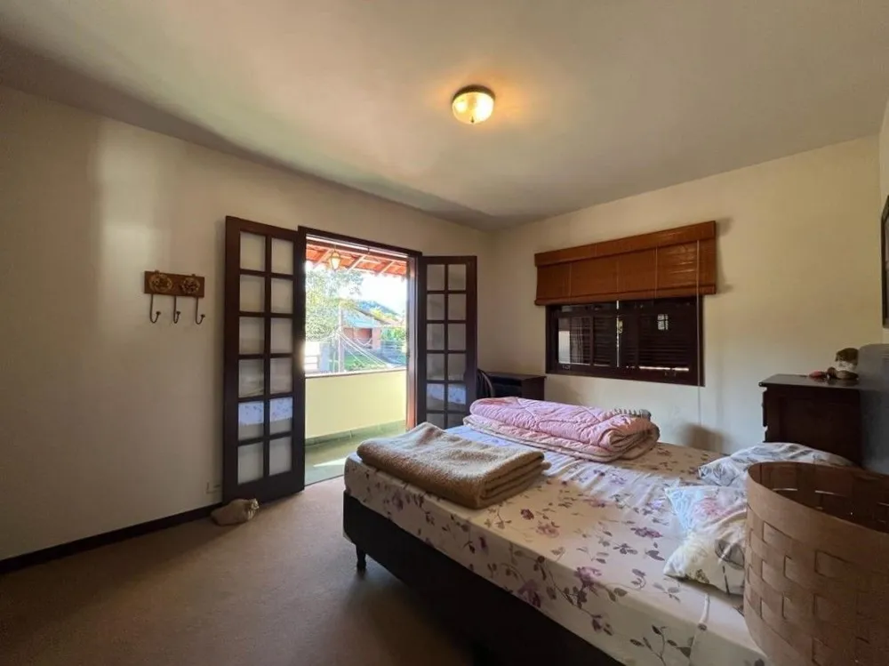 Casa, 3 quartos, 239 m² - Foto 13