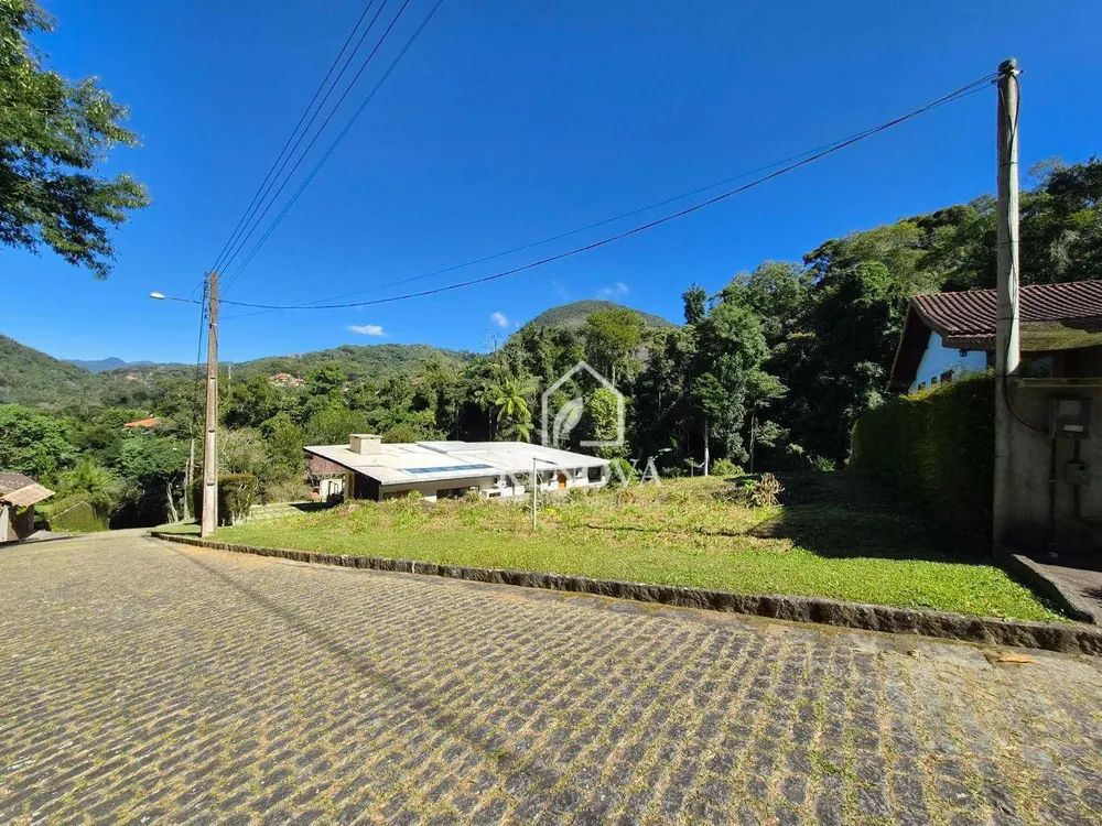 Loteamento e Condomínio, 607 m² - Foto 1