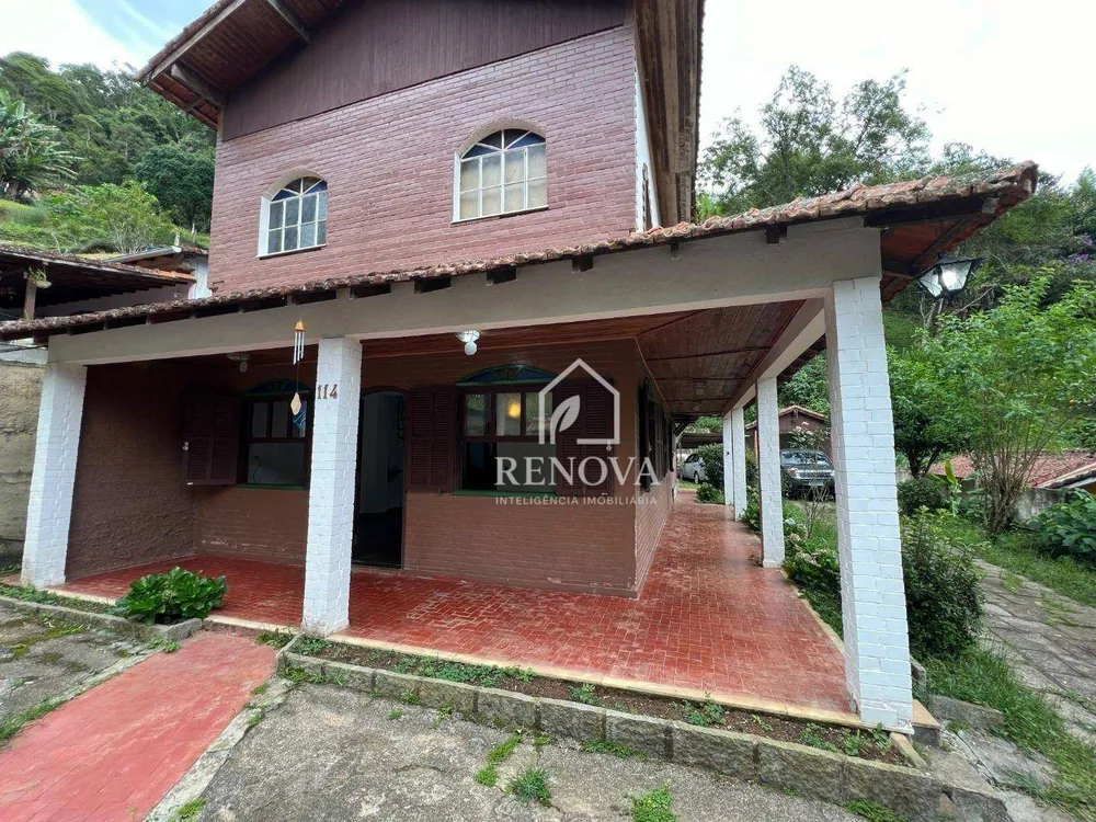 Casa, 3 quartos, 181 m² - Foto 1