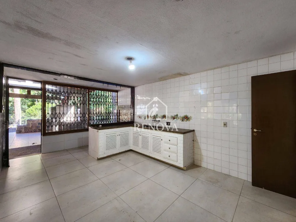 Casa, 5 quartos, 253 m² - Foto 6
