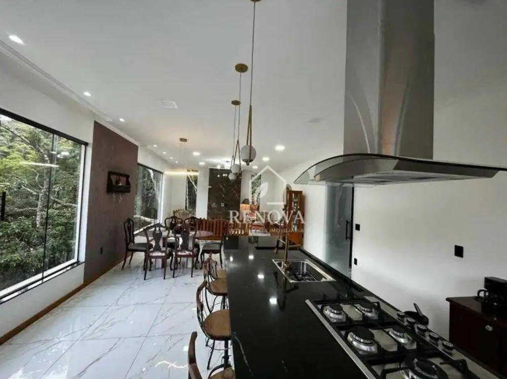 Casa, 3 quartos, 240 m² - Foto 12
