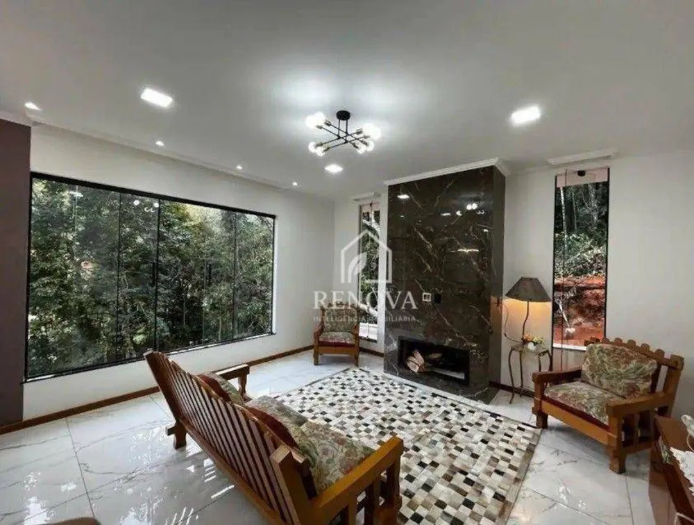 Casa, 3 quartos, 240 m² - Foto 9