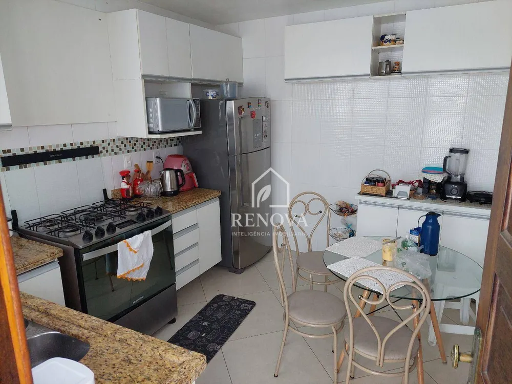 Casa, 6 quartos, 201 m² - Foto 4