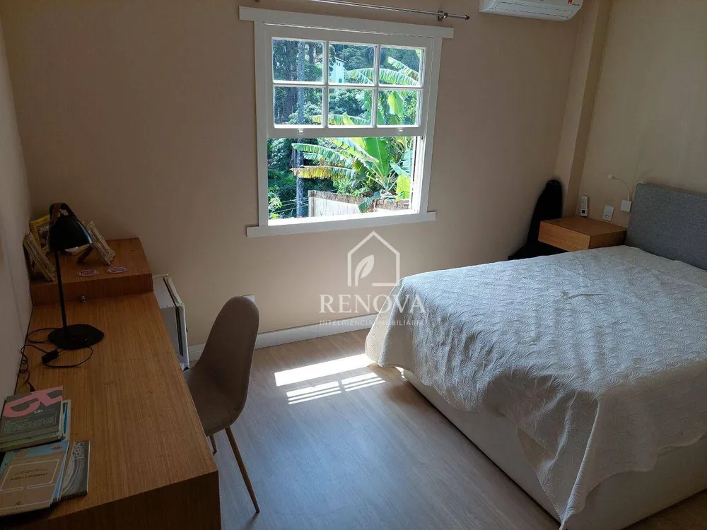 Casa, 6 quartos, 201 m² - Foto 5