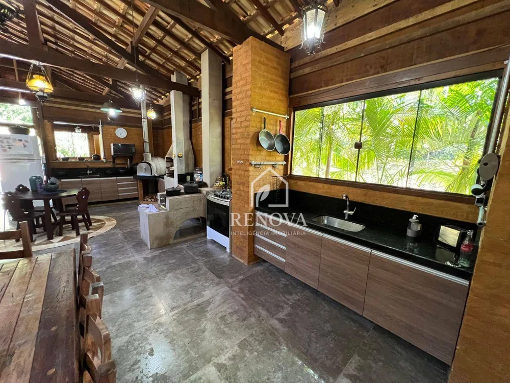 Casa, 3 quartos, 248 m² - Foto 27