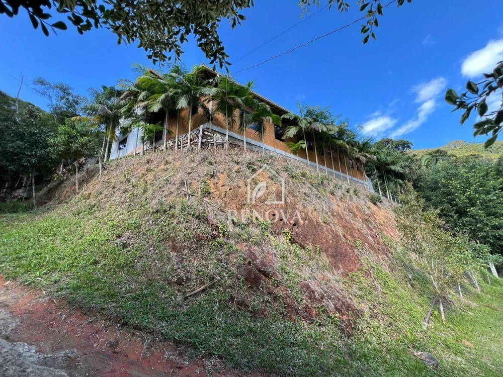 Casa, 3 quartos, 248 m² - Foto 24