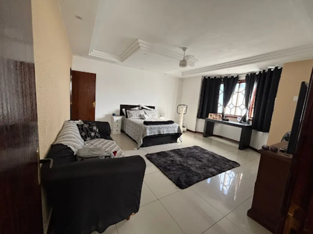 Casa, 5 quartos, 200 m² - Foto 7