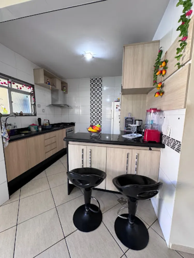 Casa, 3 quartos, 200 m² - Foto 5