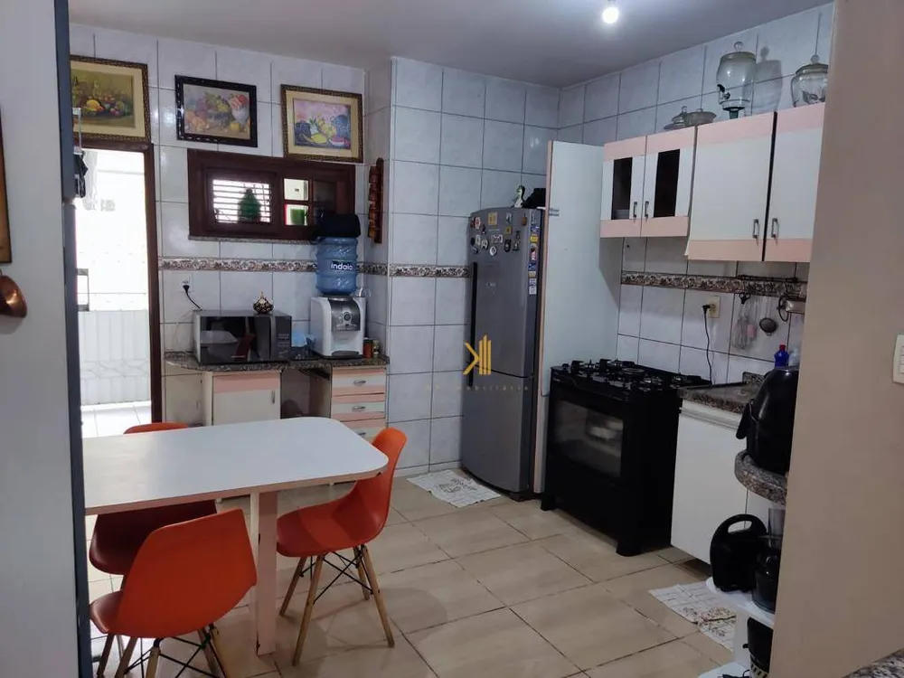 Casa, 4 quartos, 250 m² - Foto 2