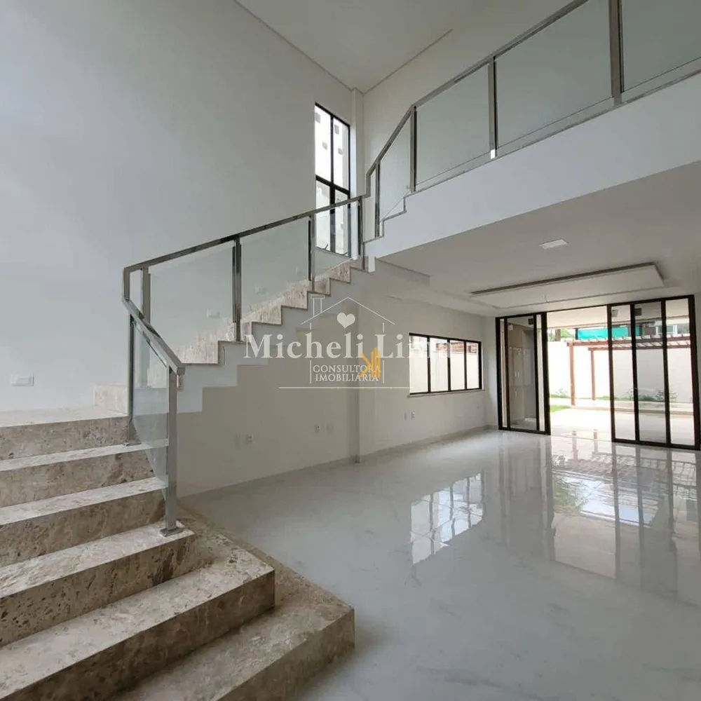 Casa, 4 quartos, 280 m² - Foto 1