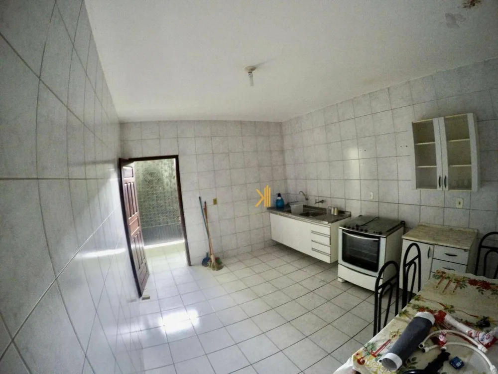 Casa, 5 quartos, 315 m² - Foto 4