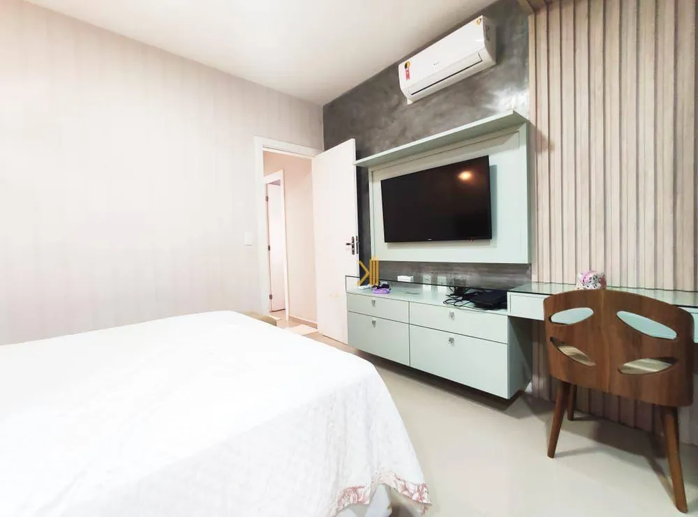 Casa, 4 quartos, 250 m² - Foto 4