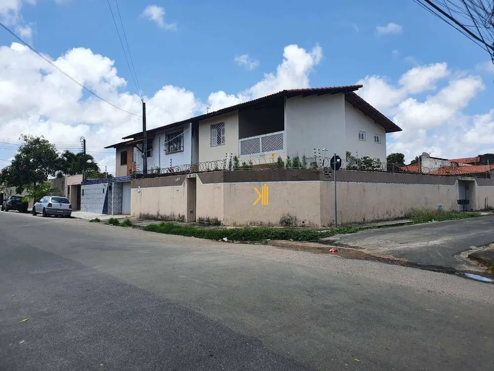 Casa, 3 quartos, 322 m² - Foto 1