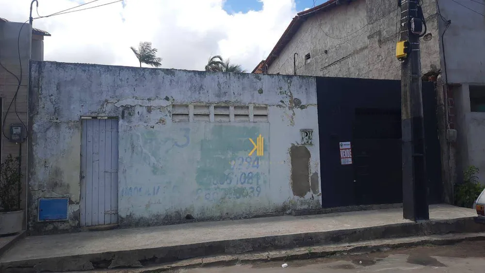 Casa, 2 quartos, 243 m² - Foto 1