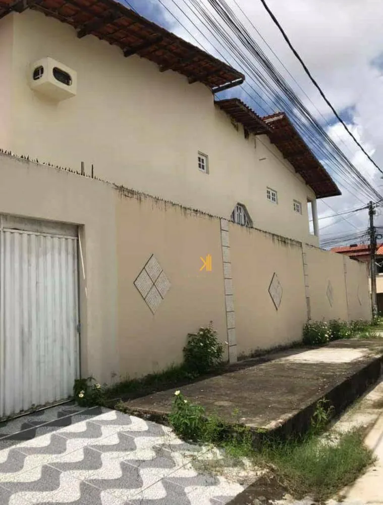 Casa, 5 quartos, 197 m² - Foto 1
