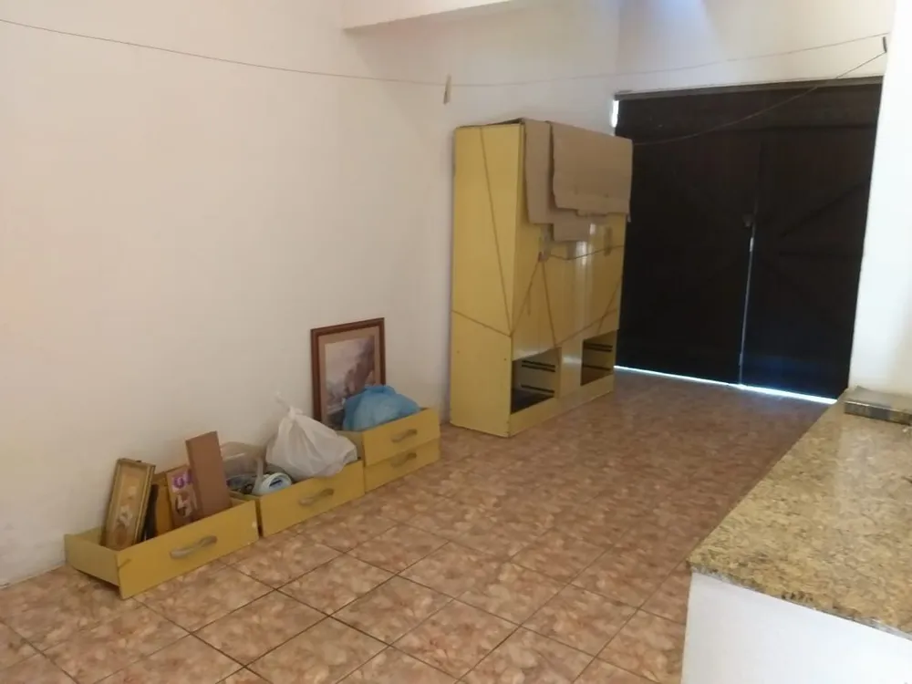 Casa, 2 quartos, 200 m² - Foto 4