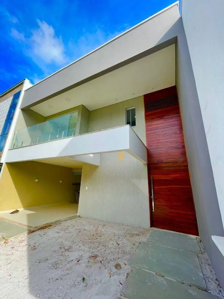 Casa, 3 quartos, 230 m² - Foto 2