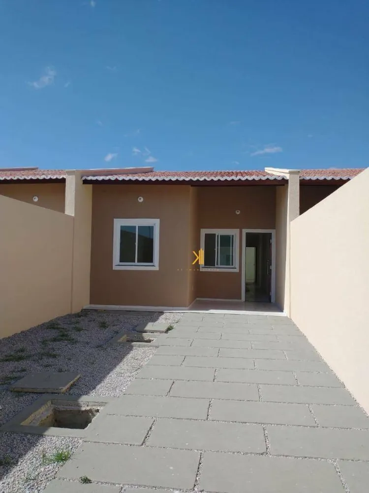 Casa, 3 quartos, 68 m² - Foto 1