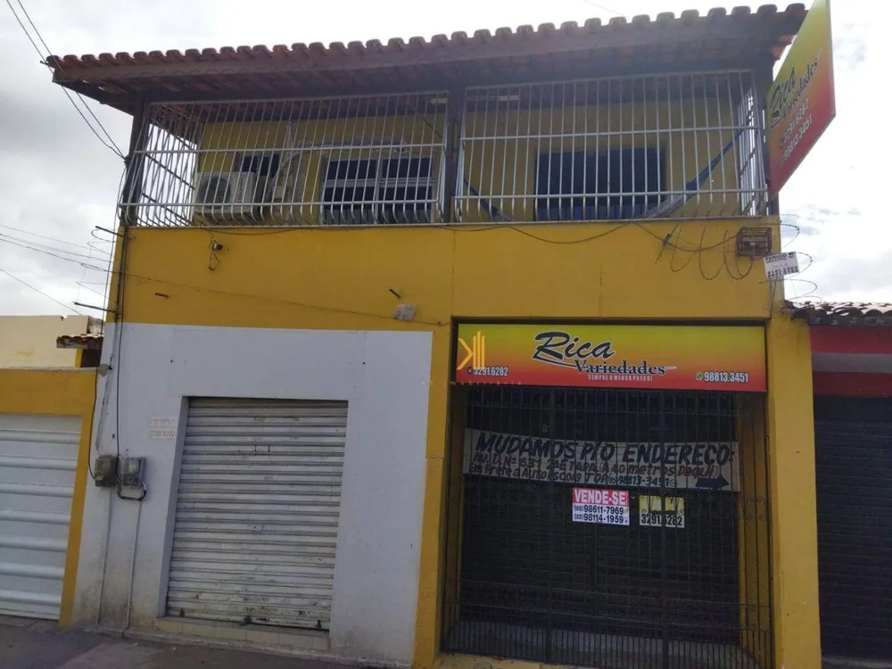 Casa, 2 quartos, 400 m² - Foto 1