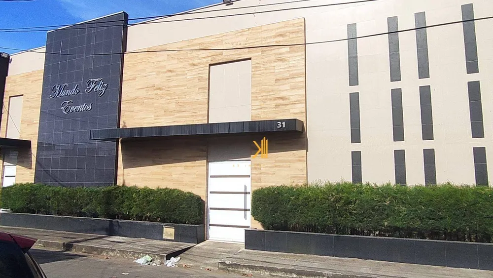 Loja-Salão, 700 m² - Foto 1