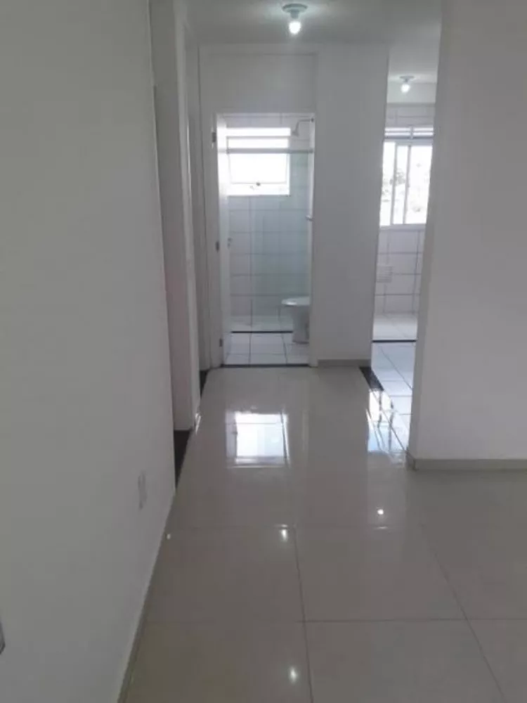 Apartamento à venda com 2 quartos, 44m² - Foto 4