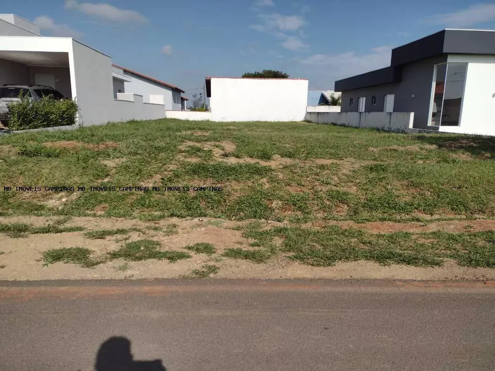 Terreno à venda, 450m² - Foto 1