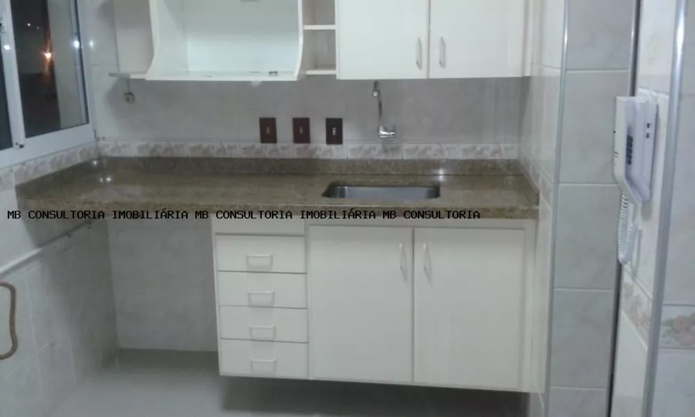 Apartamento à venda com 2 quartos, 57m² - Foto 2