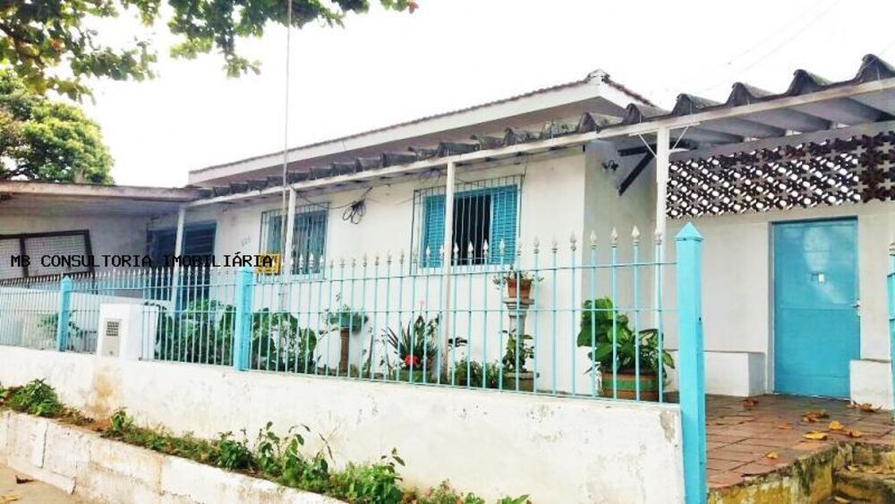 Casa, 5 quartos, 258 m² - Foto 1