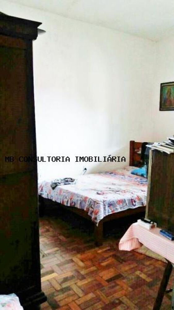 Casa, 5 quartos, 258 m² - Foto 2