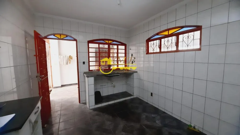 Casa, 3 quartos, 118 m² - Foto 2