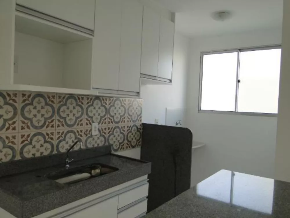 Apartamento à venda com 2 quartos, 45m² - Foto 1