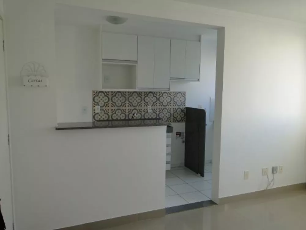 Apartamento à venda com 2 quartos, 45m² - Foto 3