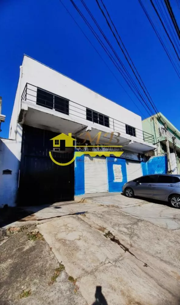 Prédio Inteiro à venda com 5 quartos, 250m² - Foto 1