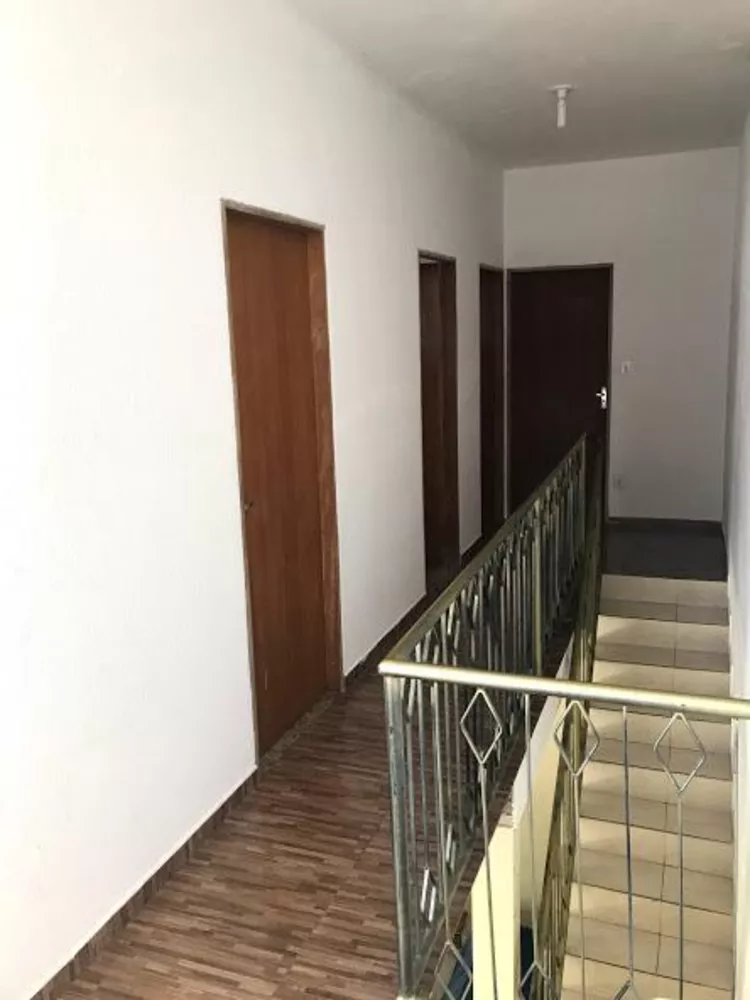 Sobrado à venda com 3 quartos, 177m² - Foto 2