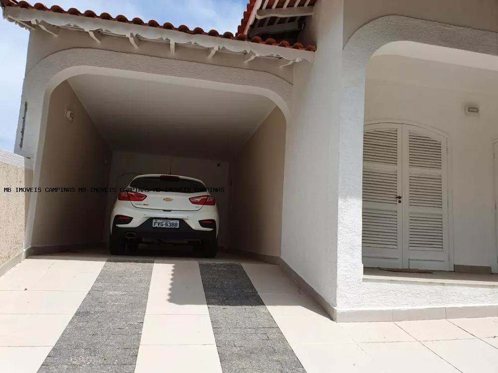 Casa à venda com 4 quartos, 500m² - Foto 3