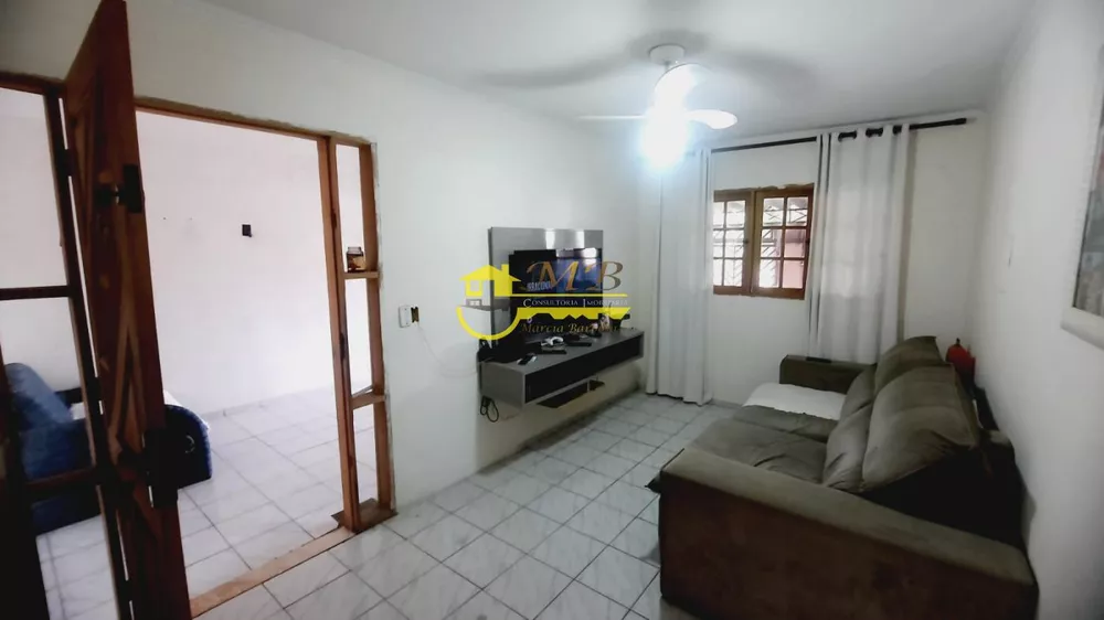 Casa à venda com 3 quartos, 200m² - Foto 4