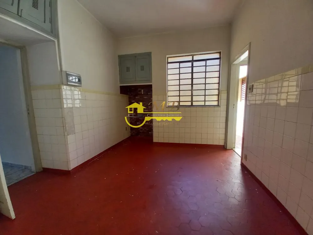 Casa, 3 quartos, 313 m² - Foto 1