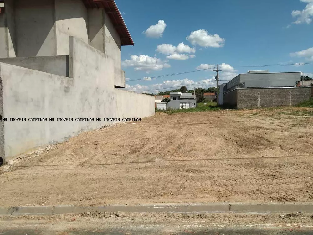 Terreno à venda, 200m² - Foto 1