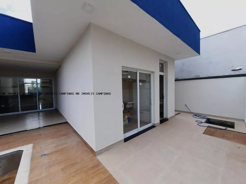 Casa de Condomínio à venda com 3 quartos, 250m² - Foto 3