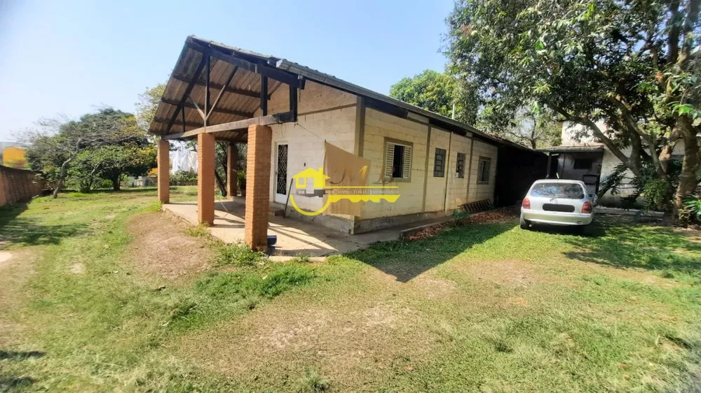 Chácara à venda com 2 quartos, 2500m² - Foto 3