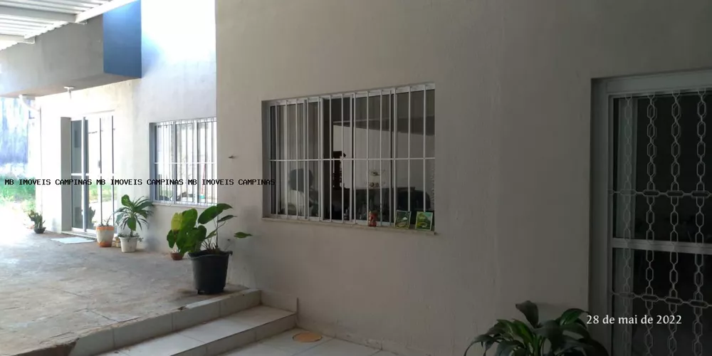 Casa à venda com 2 quartos, 400m² - Foto 1