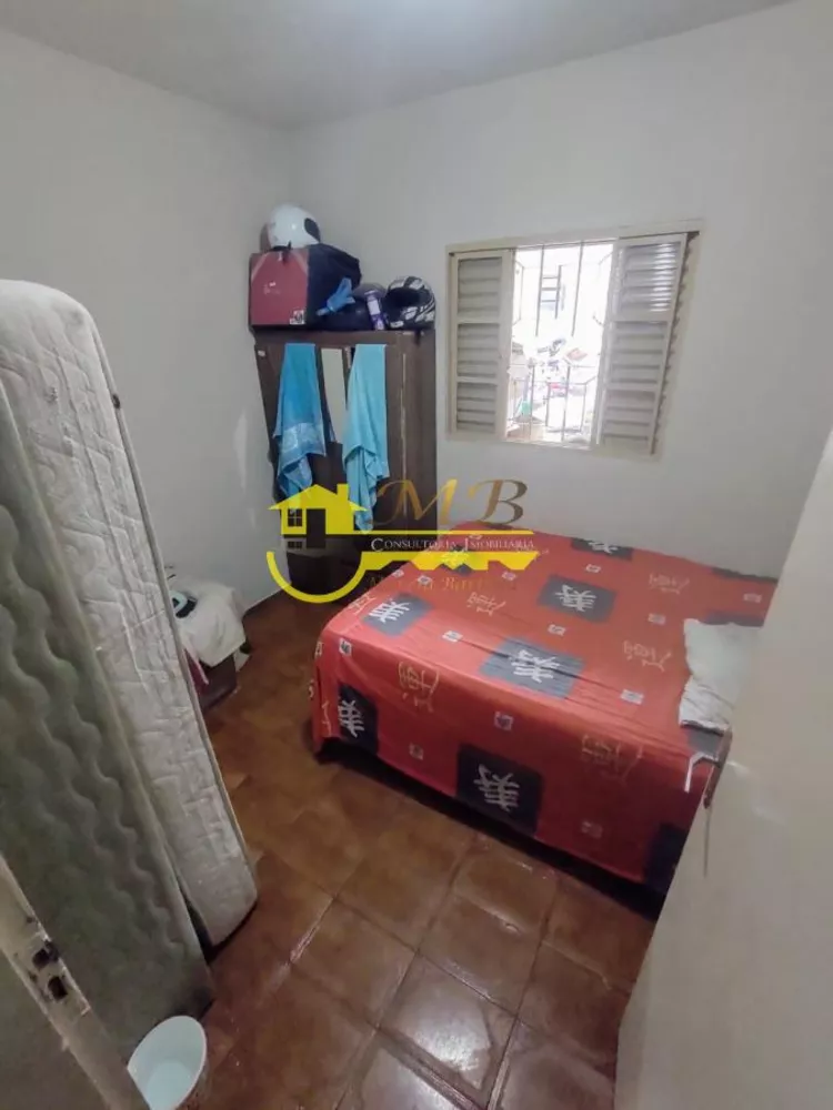 Casa à venda com 3 quartos, 180m² - Foto 3