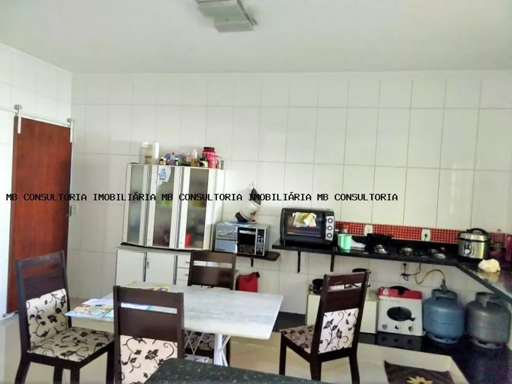 Sobrado à venda com 3 quartos, 150m² - Foto 2