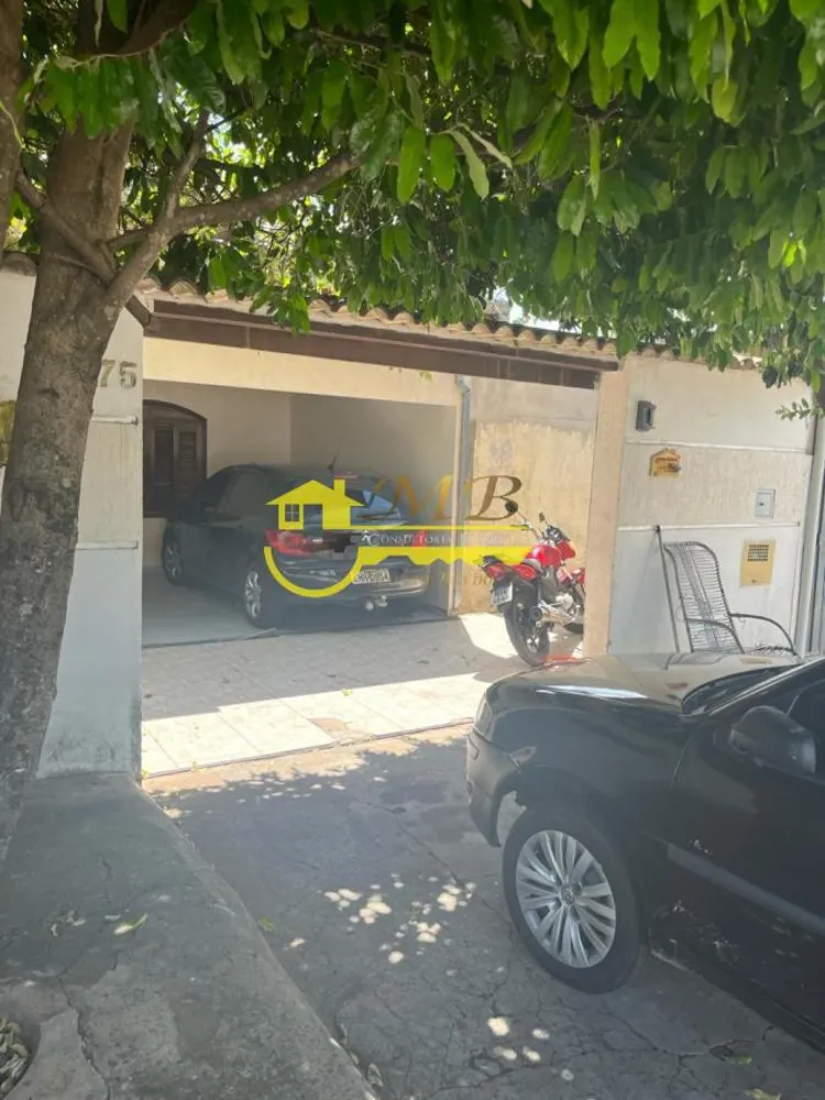 Casa, 3 quartos, 250 m² - Foto 1
