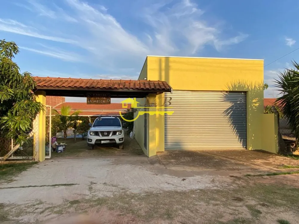 Chácara, 3 quartos, 750 m² - Foto 1