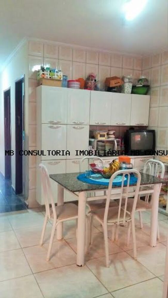 Casa, 3 quartos - Foto 2